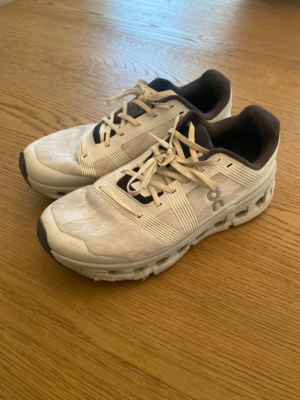 On Women's Cloudgo 55.98625 White Running Shoes Size 9.5 Sneaker Jogging